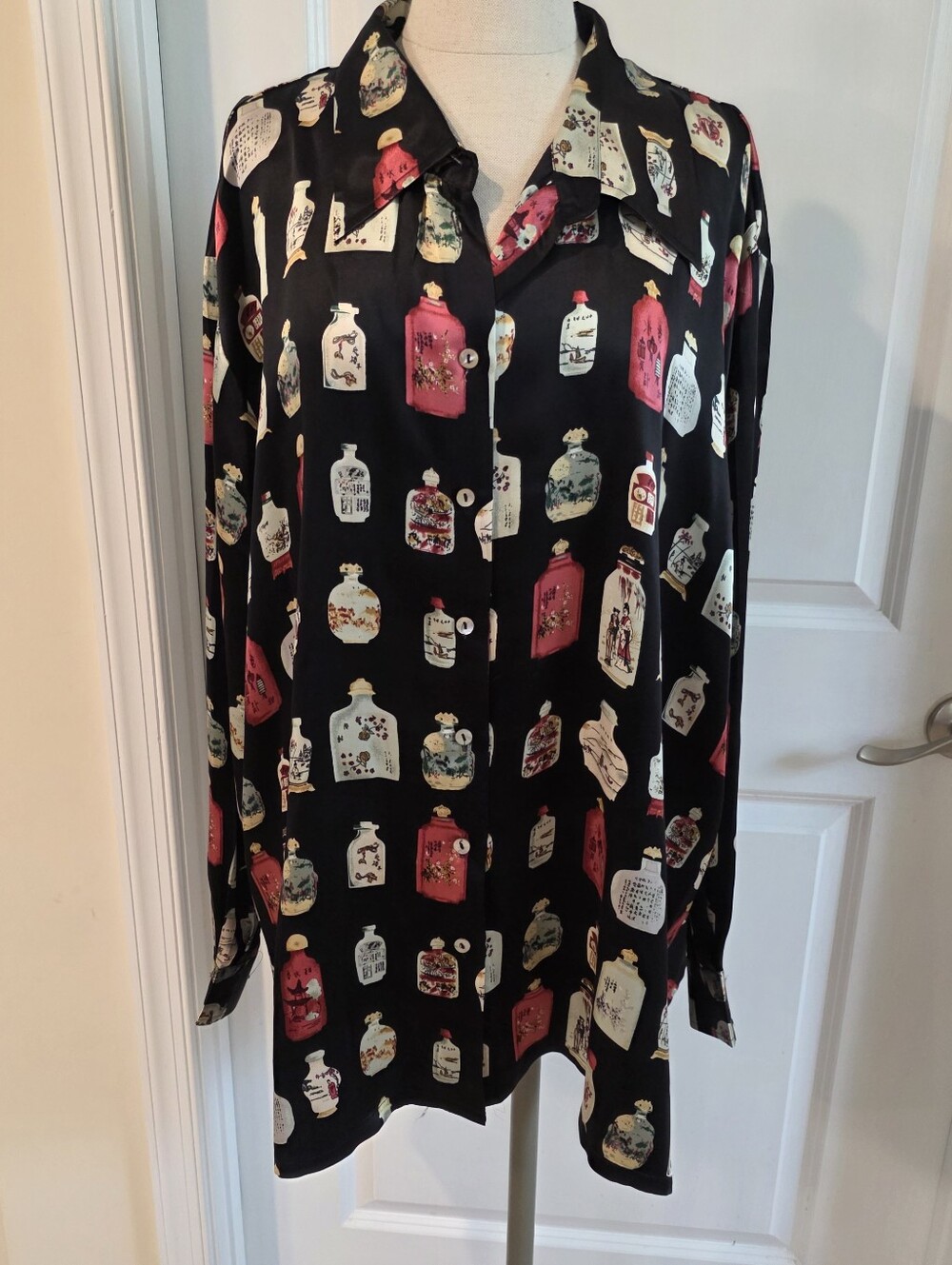 Ishyu Silk Blouse Size Large